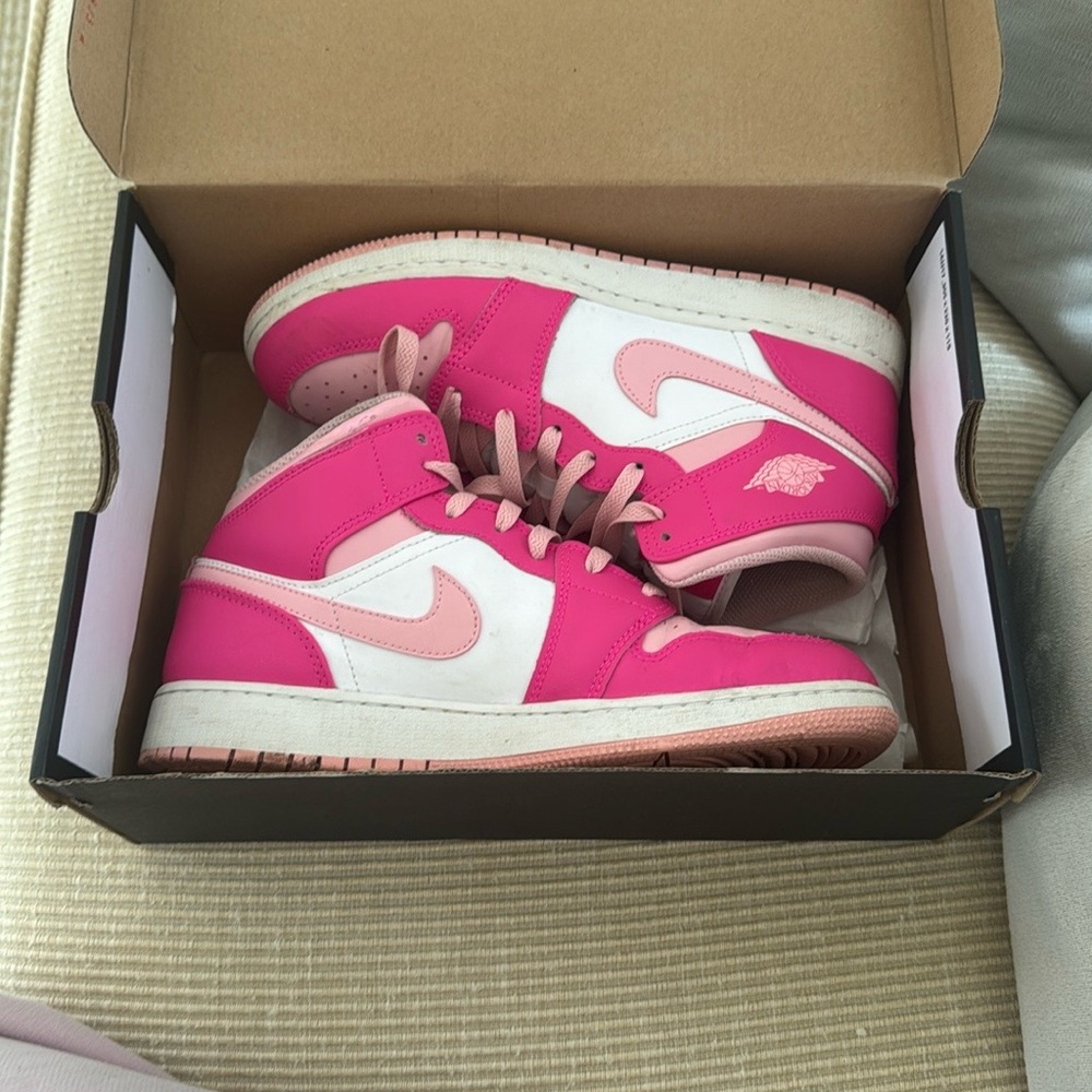 Jordan Women's Pink and White Sneakers